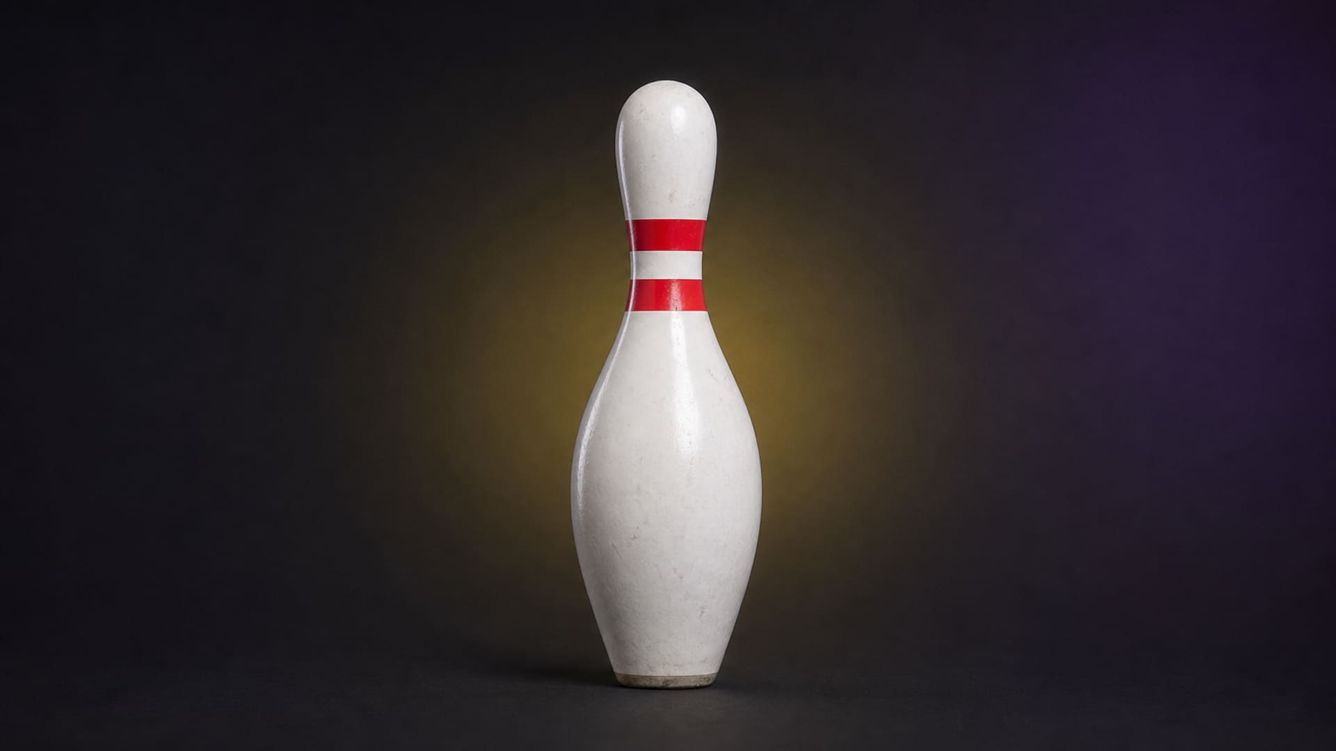 Regulation bowling pin